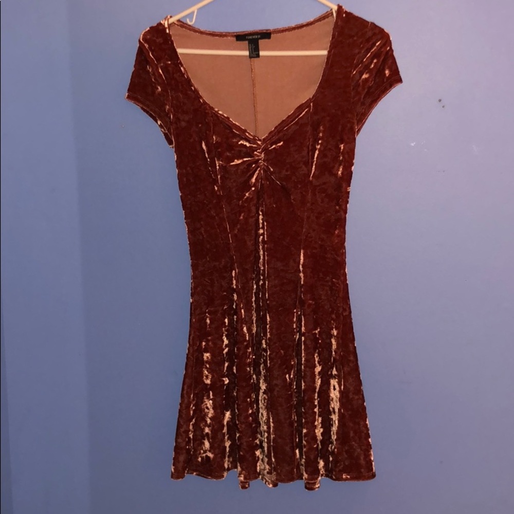 Short sleeve dress